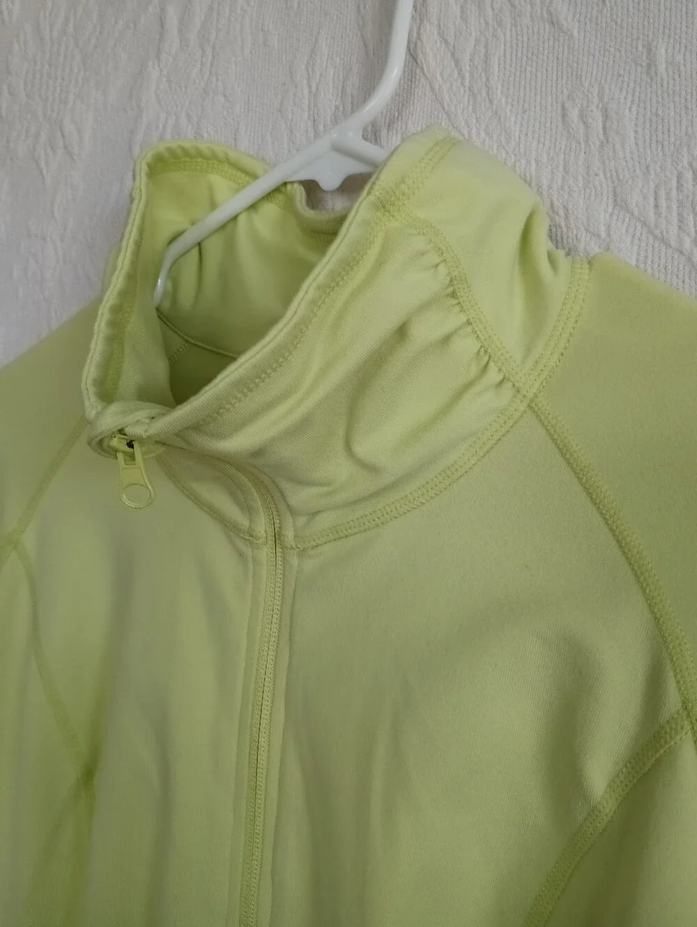 Zella Lime Green Workout Jacket Stretchy Neon Activewear Hiking Ruched Gorpcore - Picture 3 of 10